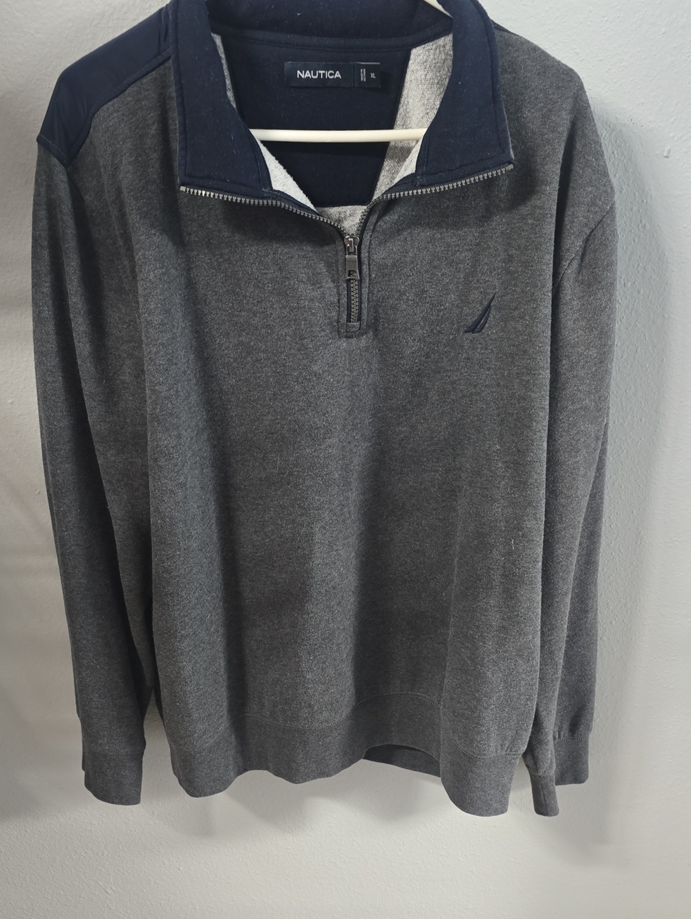 Nautica Men's Charcoal Gray Quarter-Zip Pullover with Navy Trim